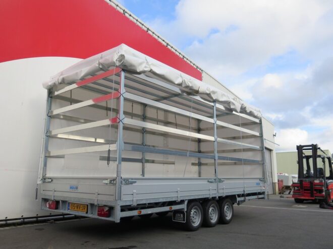 Hulco huifaanhangwagen 502x203x230cm 3500kg tridemas