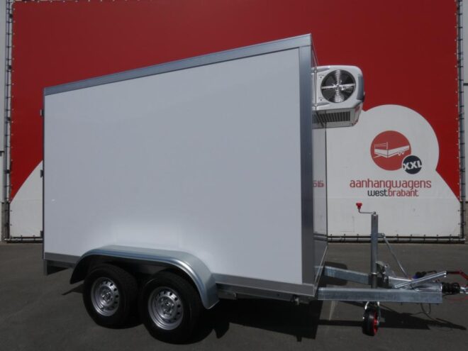 Wat zijn de topmerken voor aanhangers? 2 P1040064